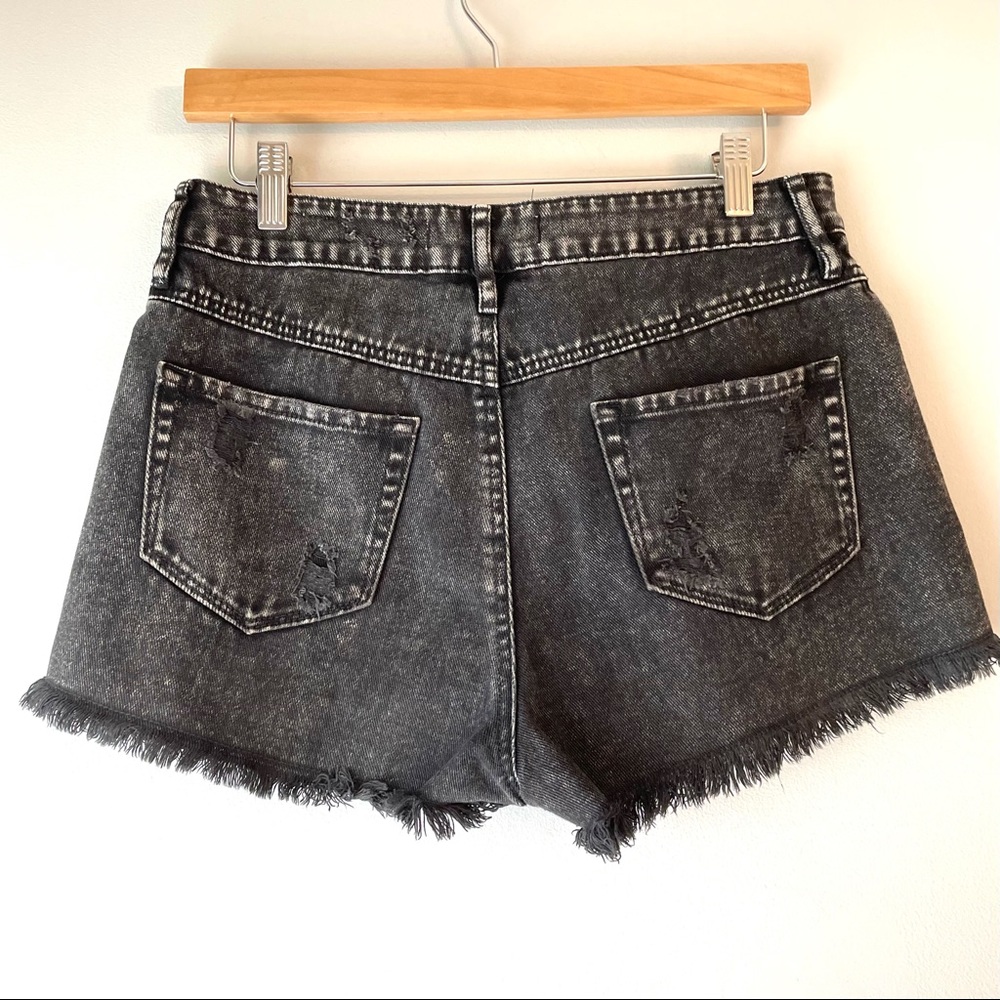 Bullhead Distressed High Rise Denim Shorts - Picture 2 of 6